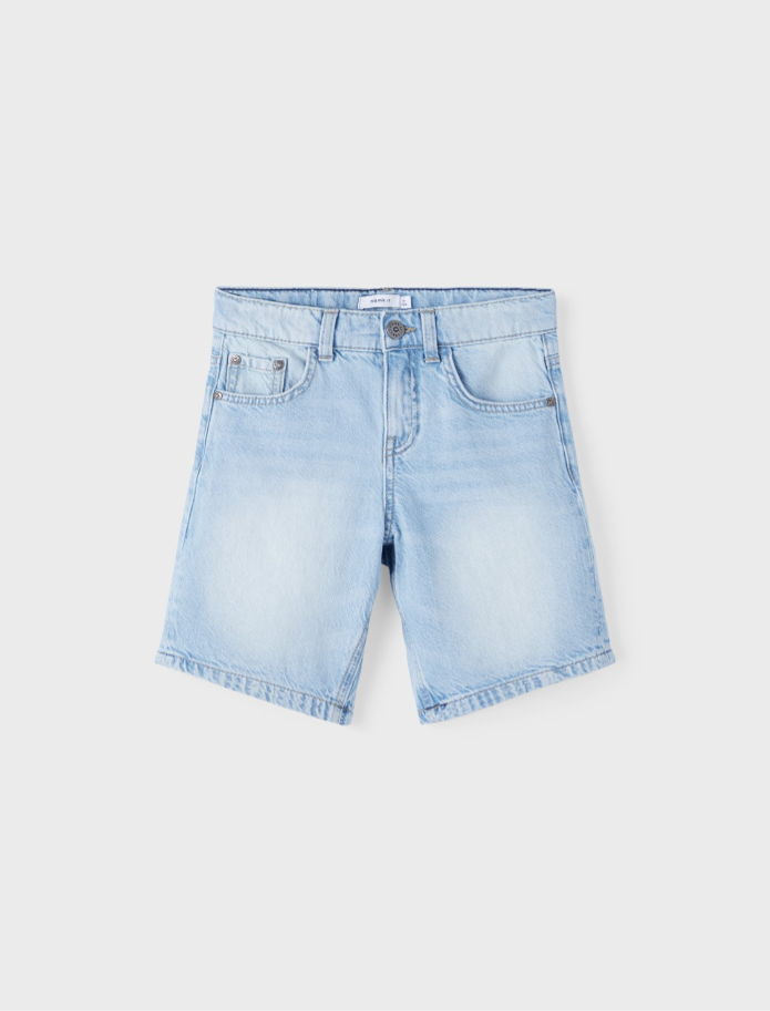 Kurze Jeans-Shorts für Jungs von name it, legere Passform - schöne und preiswerte Kindermode kaufen in Bielefeld in der Körnerstrasse