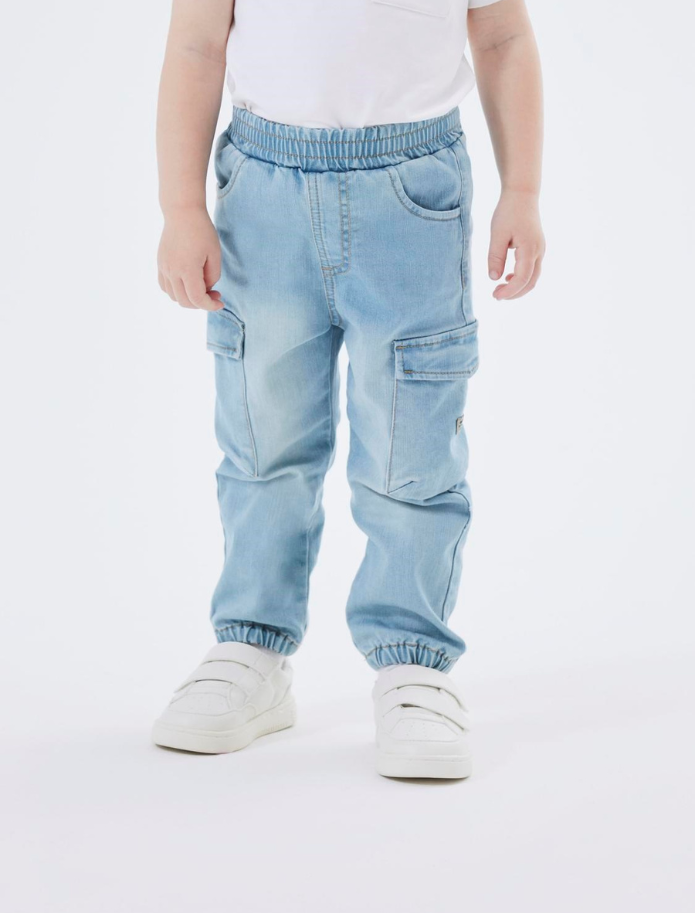 Lässige Cargo-Jeans für kleine Jungs von name it - preiswerte und schöne Kindermode in Bielefeld kaufen in der Körnerstrasse